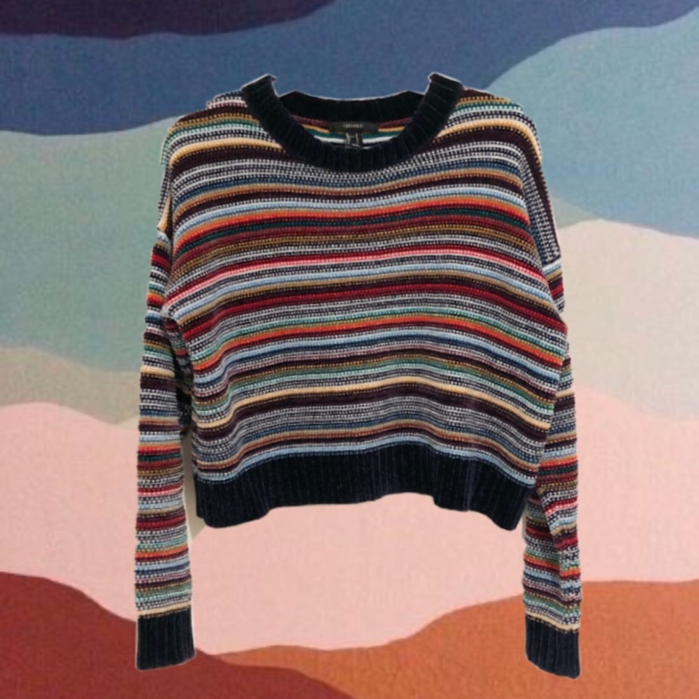 FOREVER21 Cropped Sweater - Picture 2 of 4